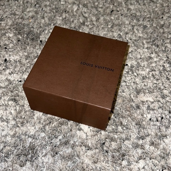Louis Vuitton Box - Picture 1 of 3